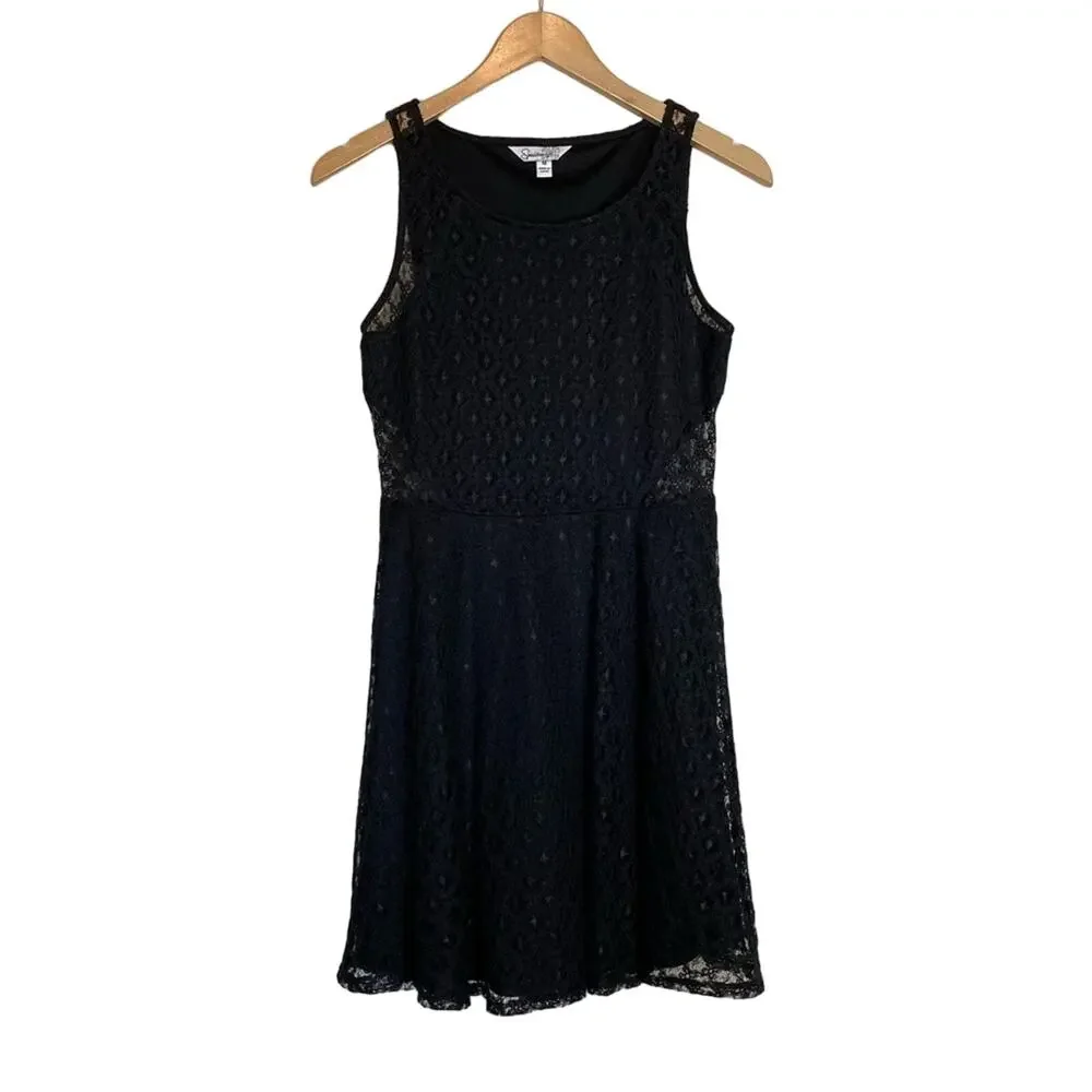 Speechless dress M sleeveless fit and flare black lace side cut out skater